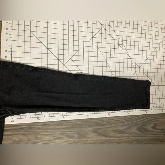 NWT Good American Women’s Black Size 0/25 Jeans - Picture 6 of 7